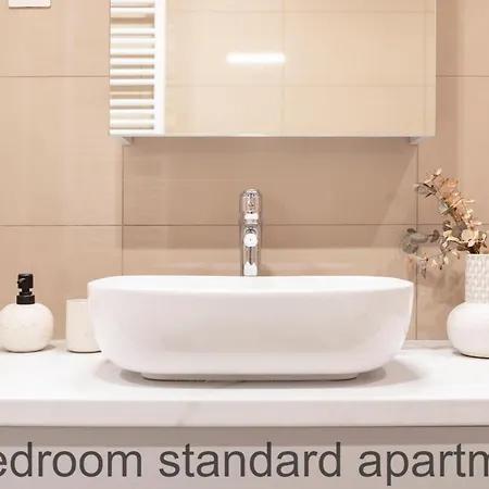 Buda Side Luxury 1-2 דירה בודפשט